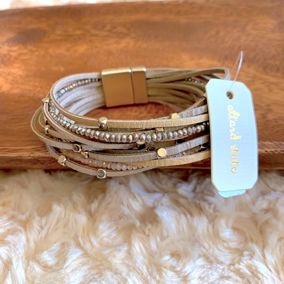 Altar'd State Jewelry - Altar’d State Clemonte Gold Leather Beaded Layered NWT